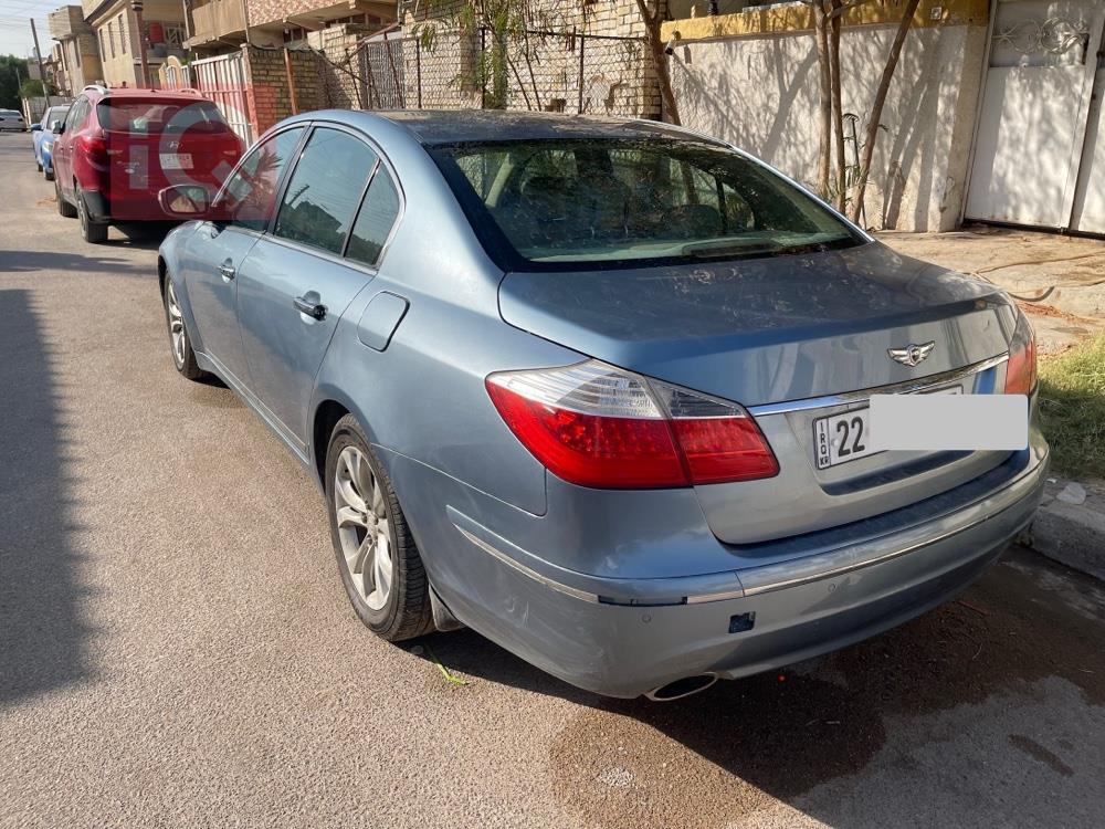 هيونداي جنسس